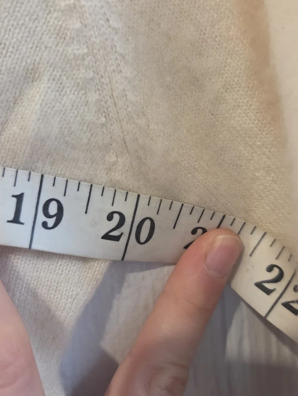 Brooks Brothers Italian Cashmere Cream Turtleneck Sweater